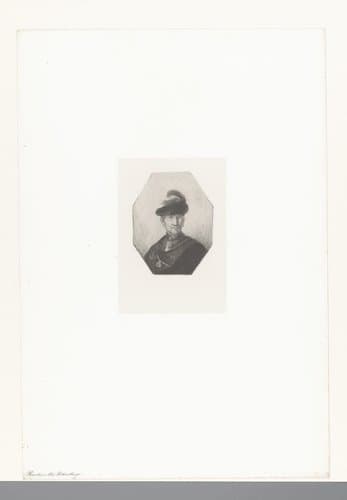 Portret van een man met borstplaat en veer in zijn muts