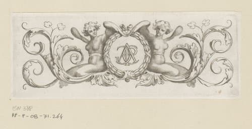 Vignet met twee gevleugelde vrouwen naast een medaillon met initialen by Claude Mellan