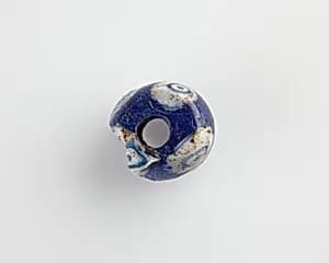 Bead. Chipped by Unknown