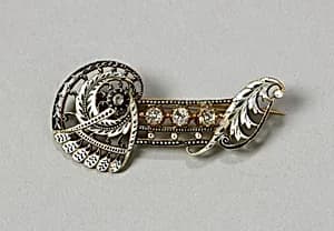 Brooch