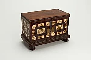 casket by Unknown