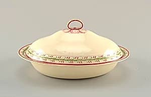 Dish with lid