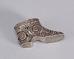Filigree Shoe by Unknown