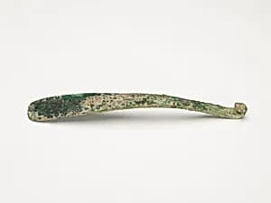 Garment hook (<em>daigou</em>) by Unknown