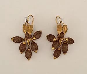 Pair of earrings by Unknown