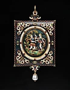 Pendant by Unidentified