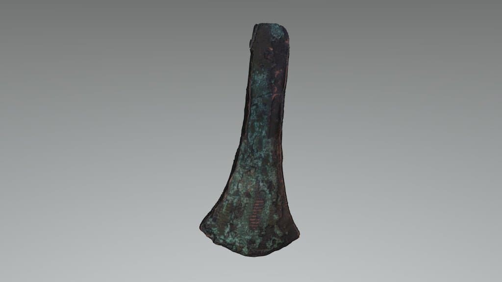 Bronze age axe from Pile SHM 3311:11