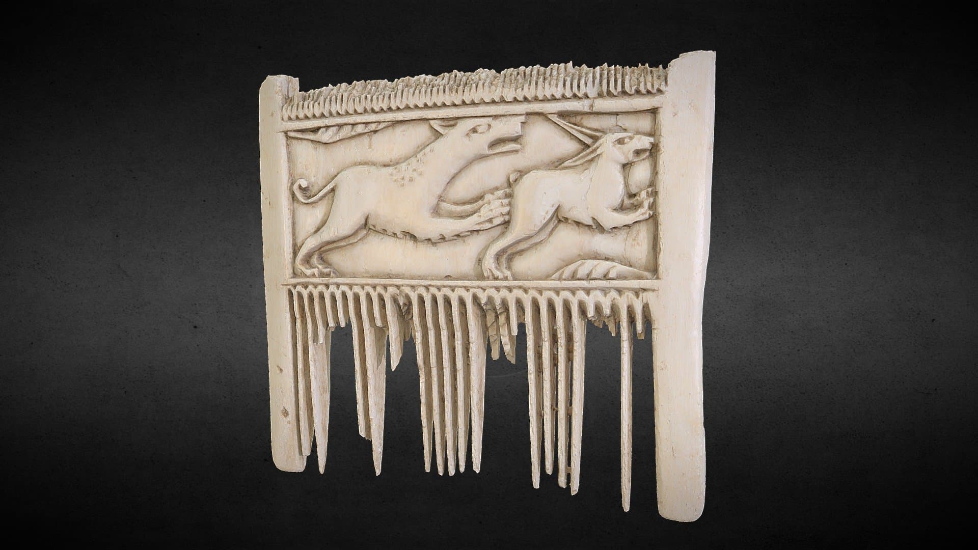 077 Doppelkamm aus Elfenbein / Ivory double comb