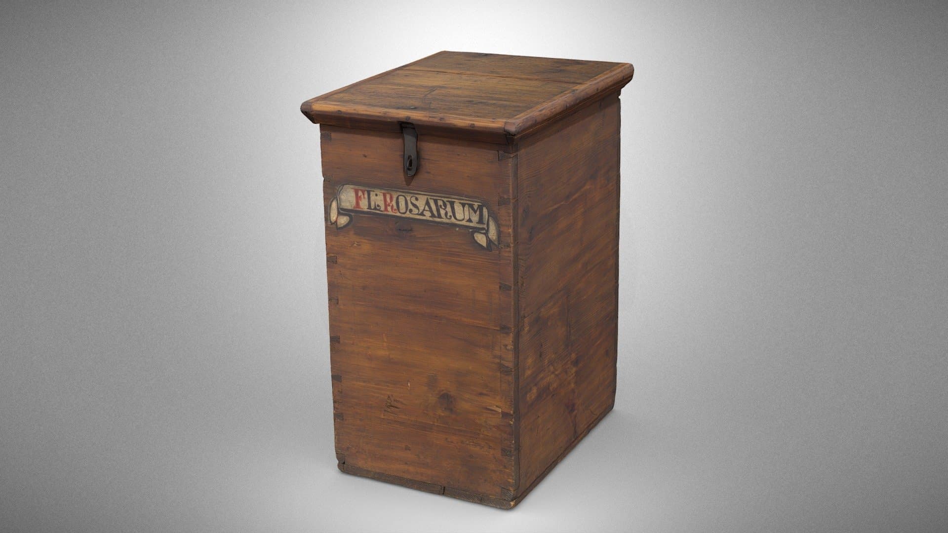Wooden box for rose flowers