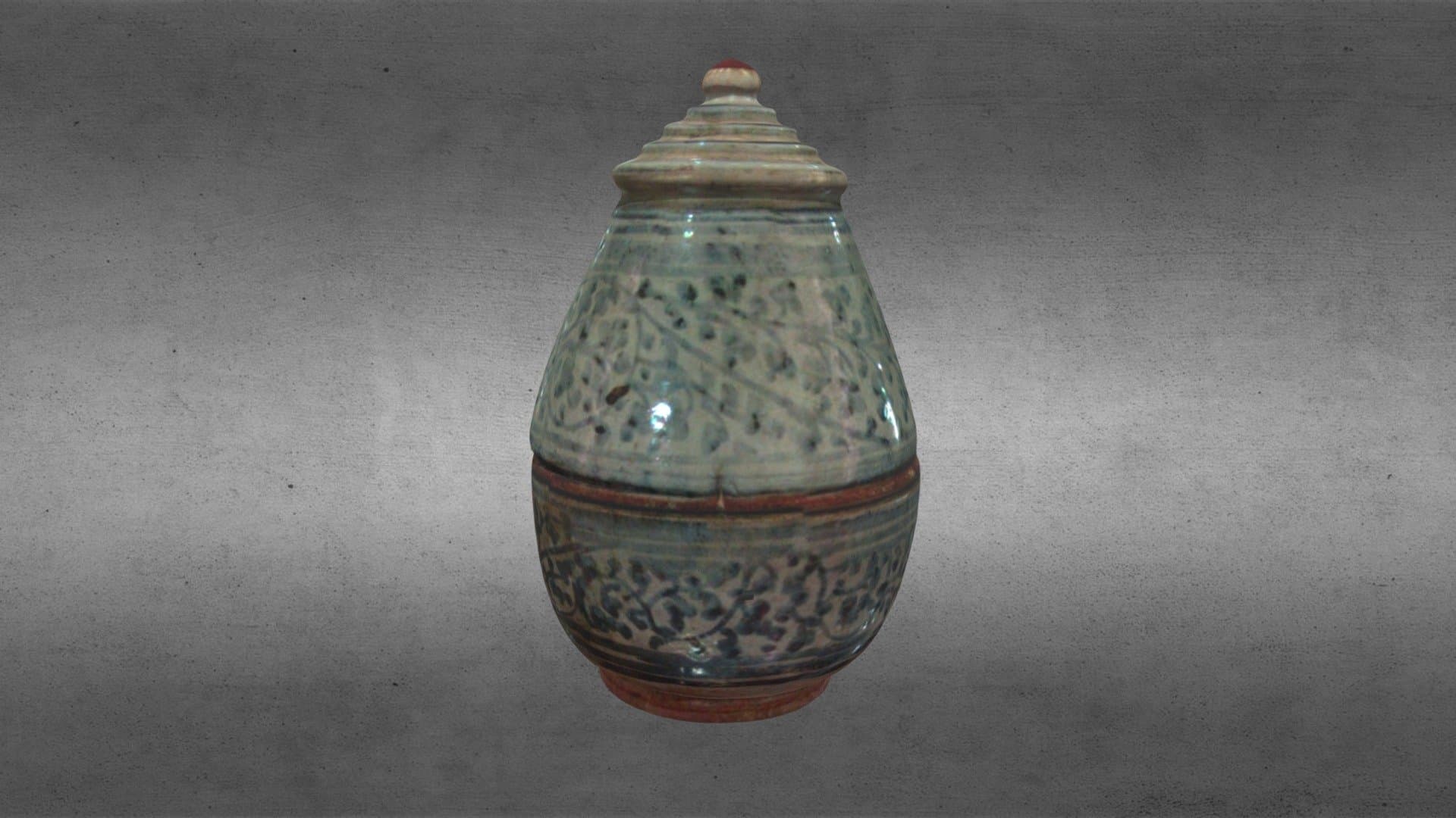 Si Satchanalai ware jar with lid