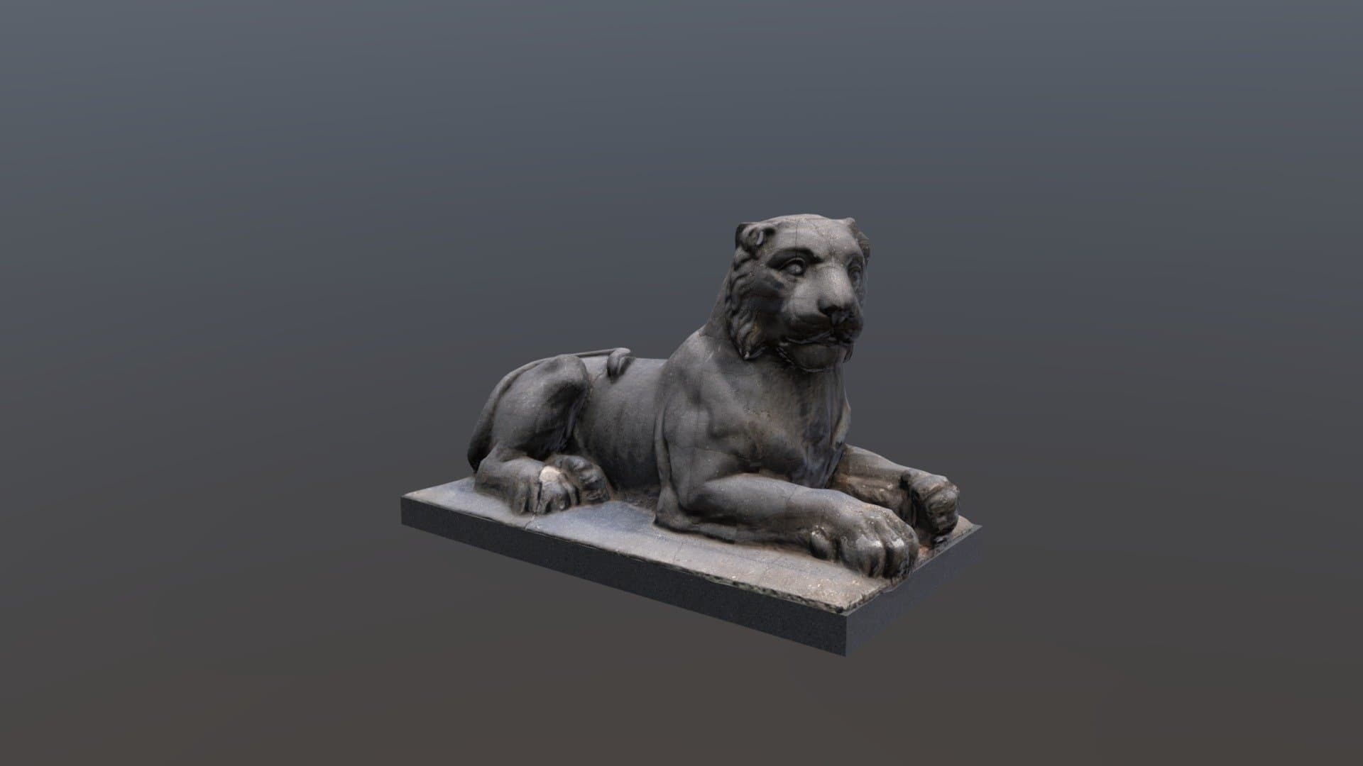 Lion _ domaine Mariemont